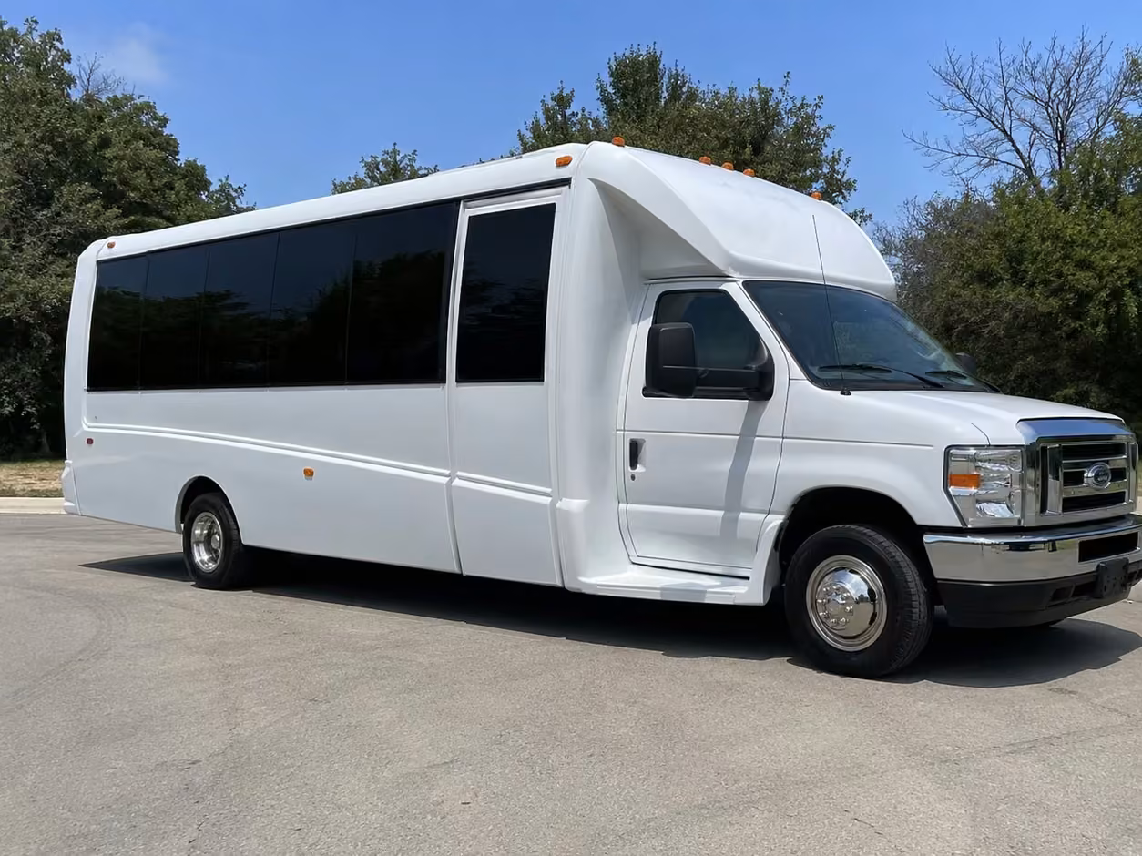 15 passenger party bus
